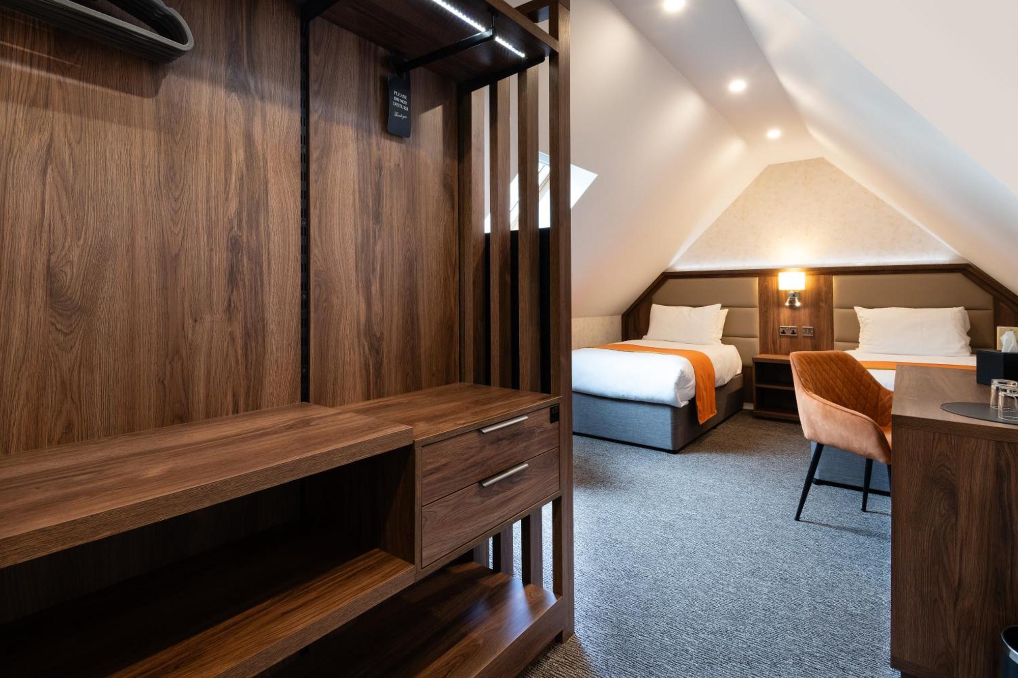 Twin Room