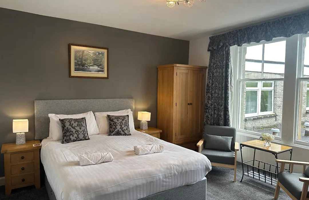 Craigvrack Hotel & Restaurant-1