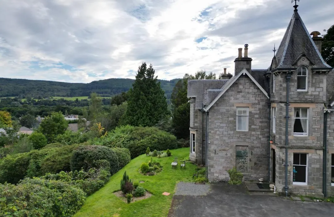Wellwood Manor-1